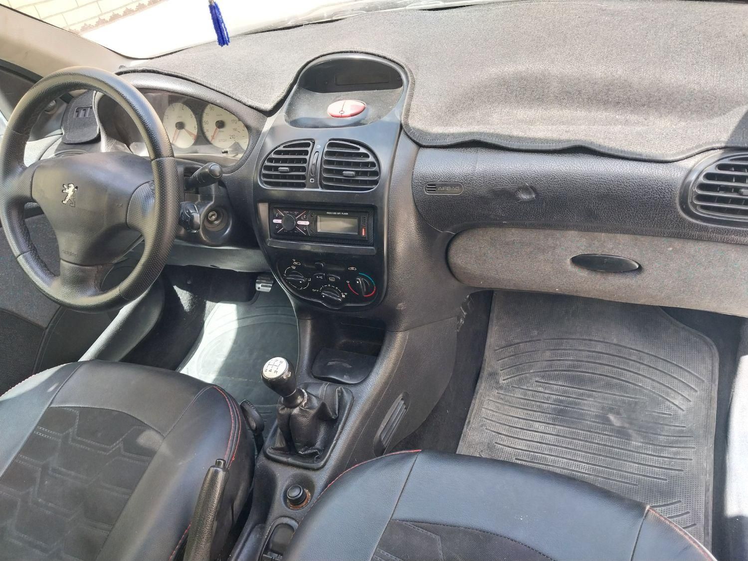 پژو 206 SD v8 - 1390