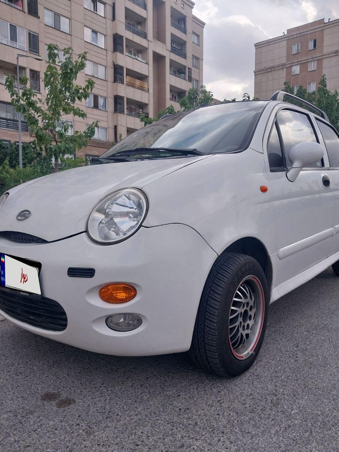 ام وی ام 110 چهار سیلندر دنده ای - 2014