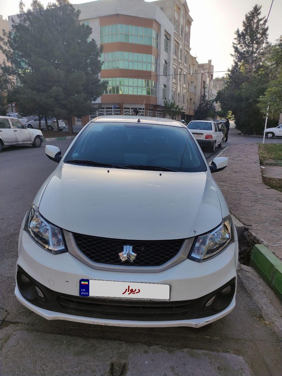ساینا S دنده ای بنزینی - 1401