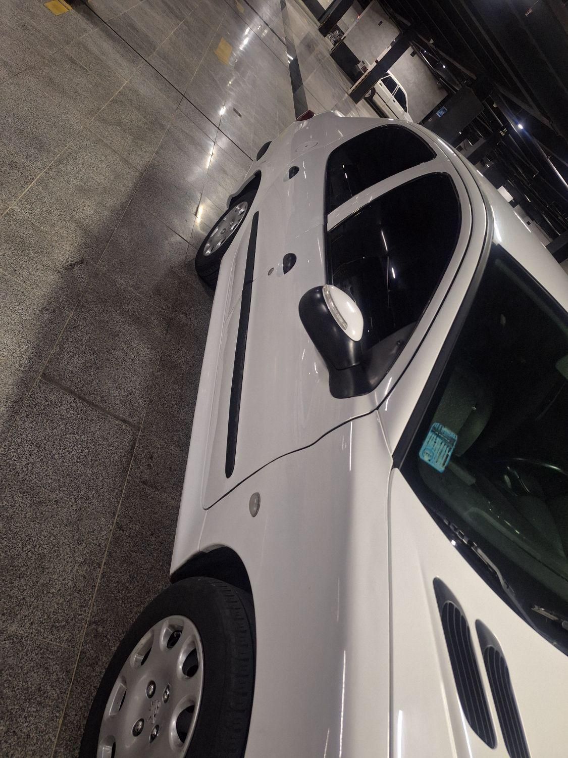 پژو 206 SD v8 - 1390