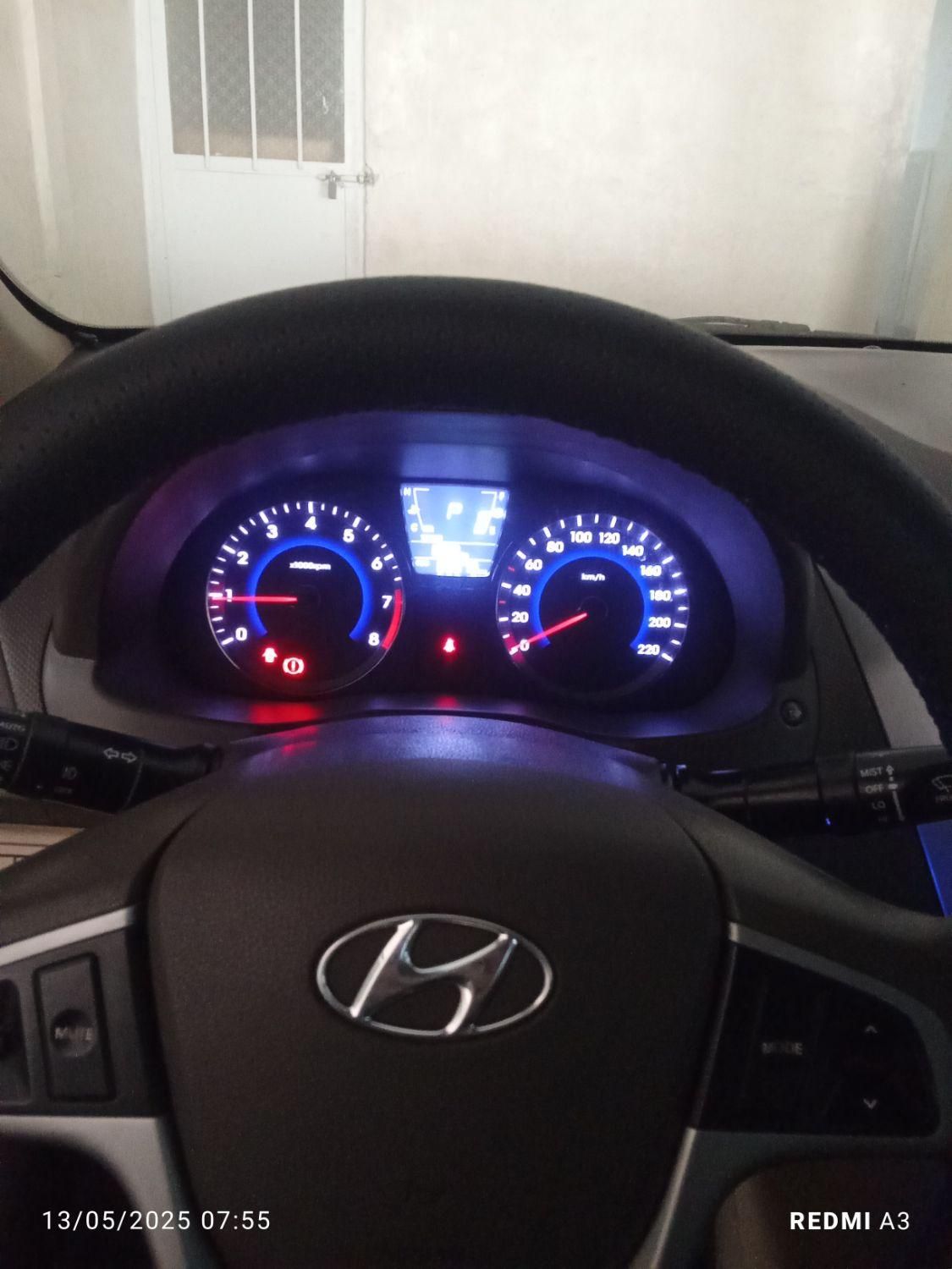 هیوندای اکسنت 1.6 لیتر ساده - 2015