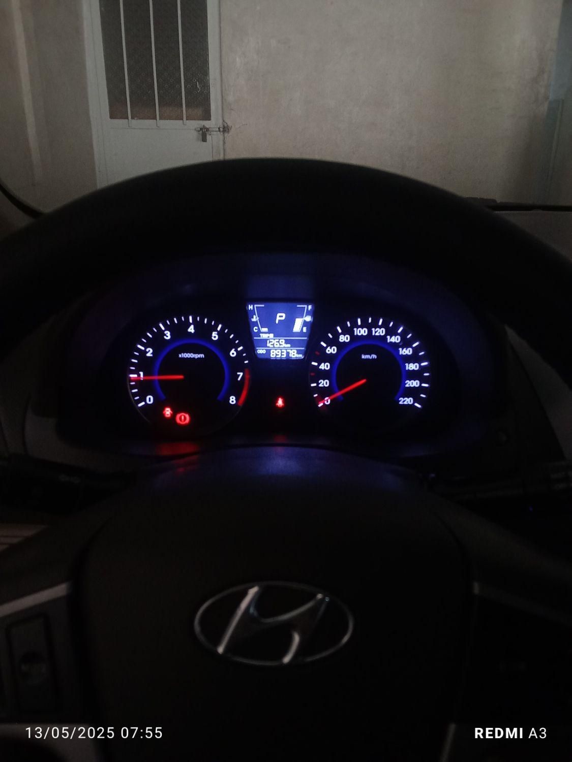 هیوندای اکسنت 1.6 لیتر ساده - 2015
