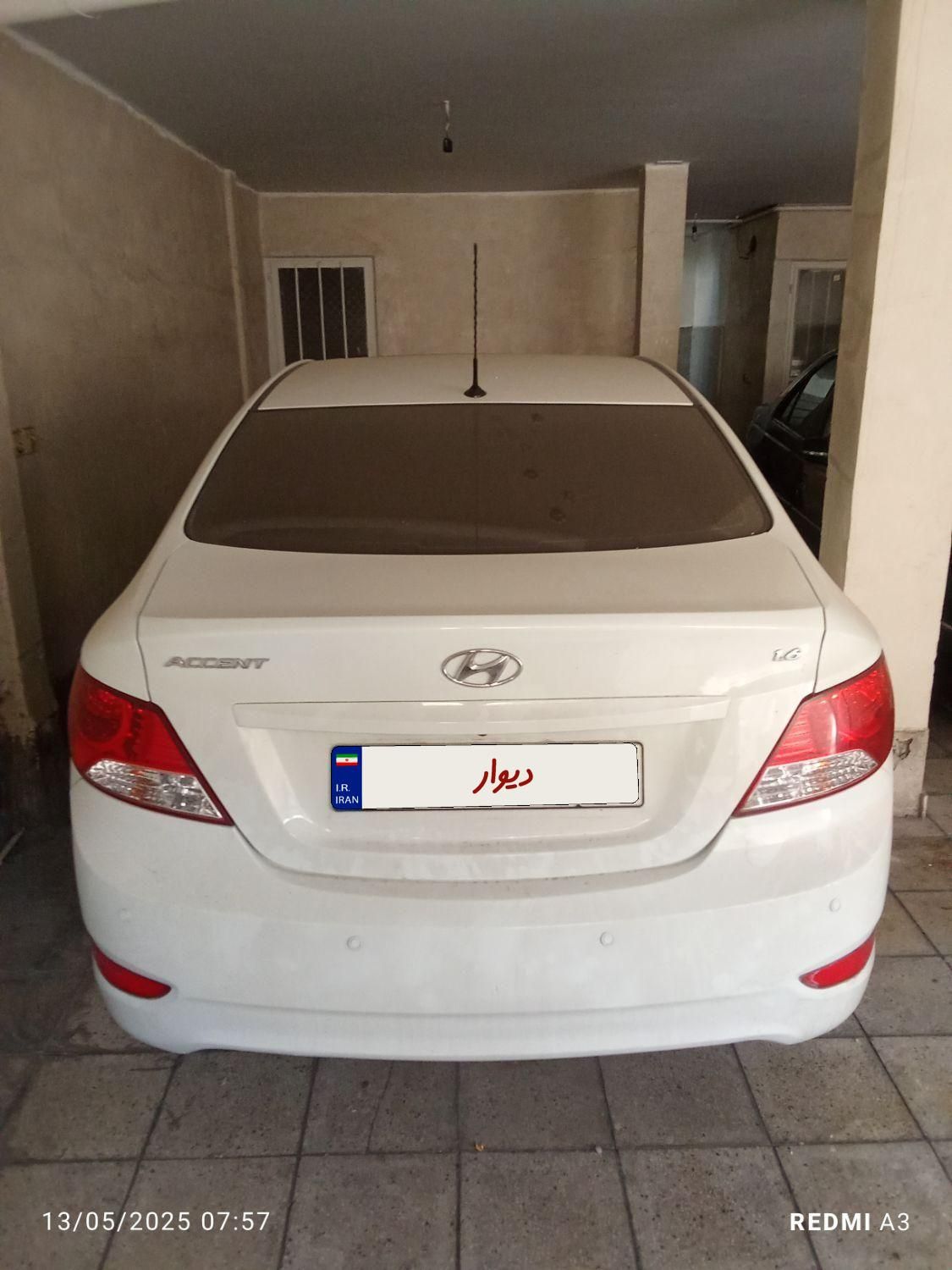 هیوندای اکسنت 1.6 لیتر ساده - 2015