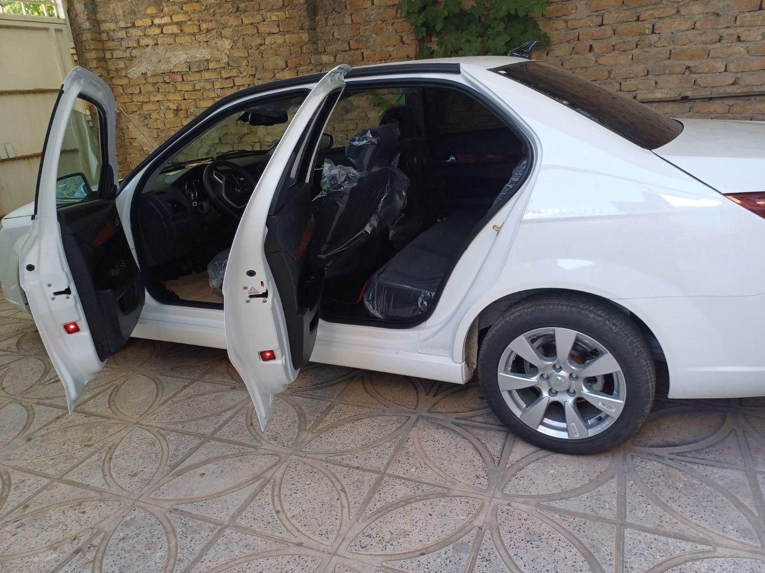 دنا پلاس اتوماتیک توربو - 1404