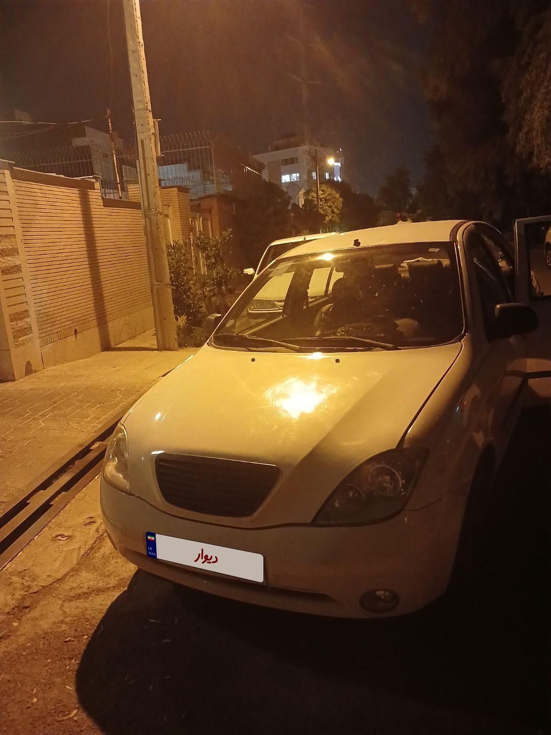 تیبا صندوق دار SX - 1400