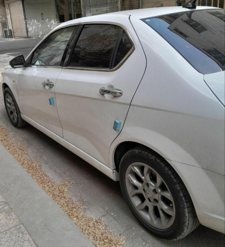 دنا پلاس اتوماتیک توربو - 1404