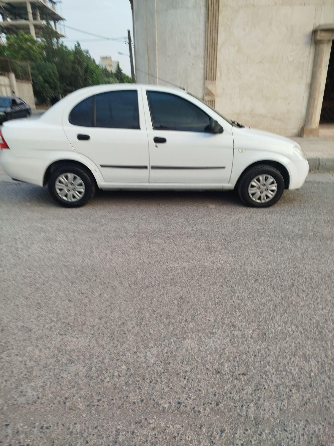 تیبا صندوق دار SX - 1399