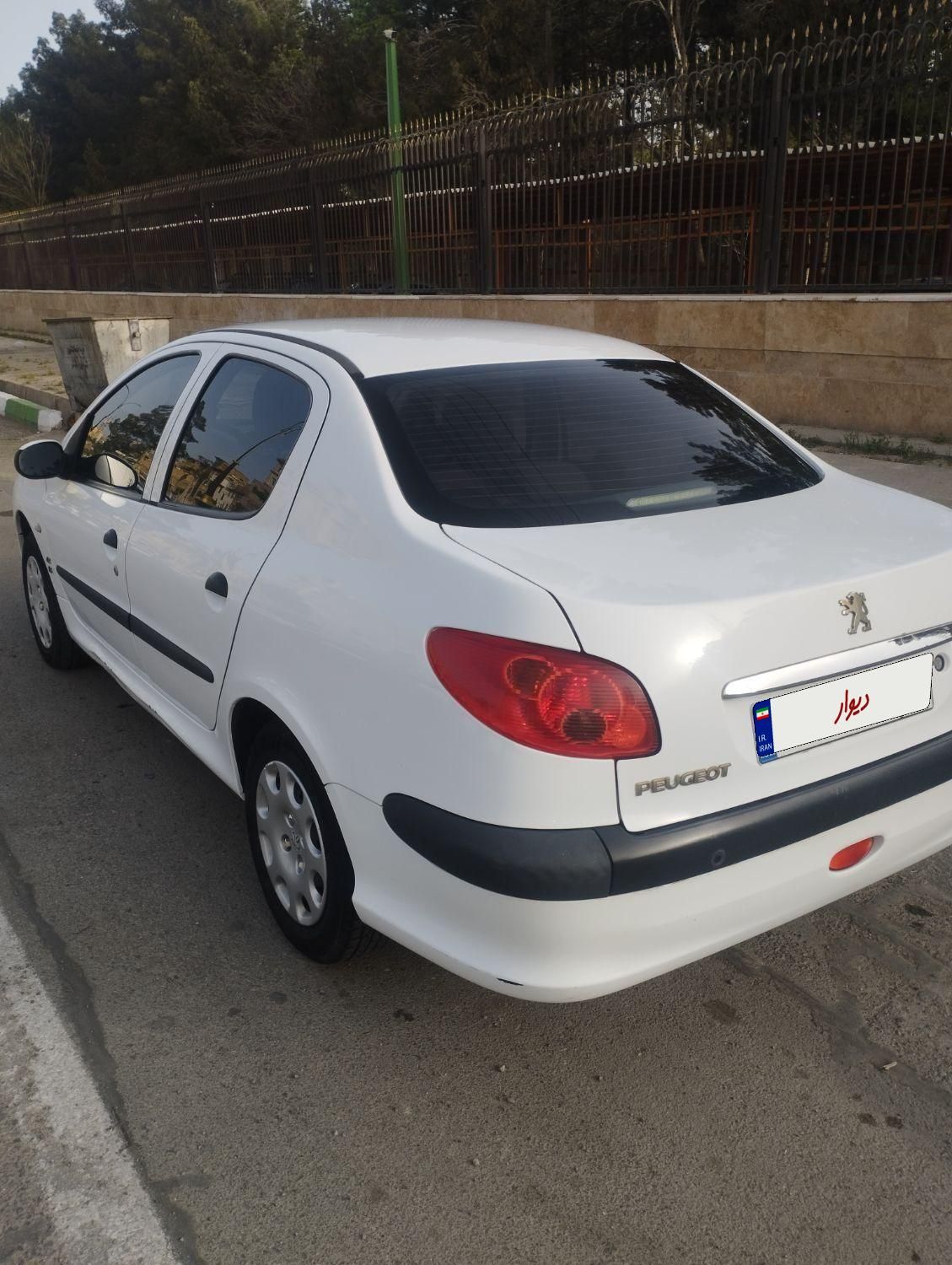 پژو 206 SD v8 - 1395