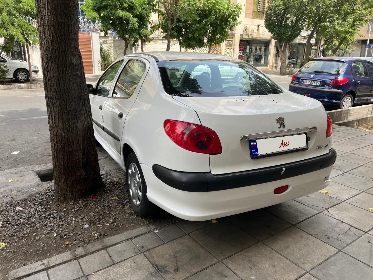 پژو 206 SD v8 - 1395