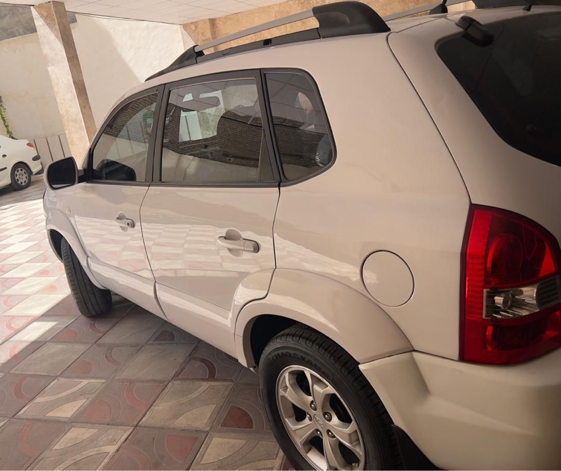 هیوندای توسان 2.7 لیتر - 2010