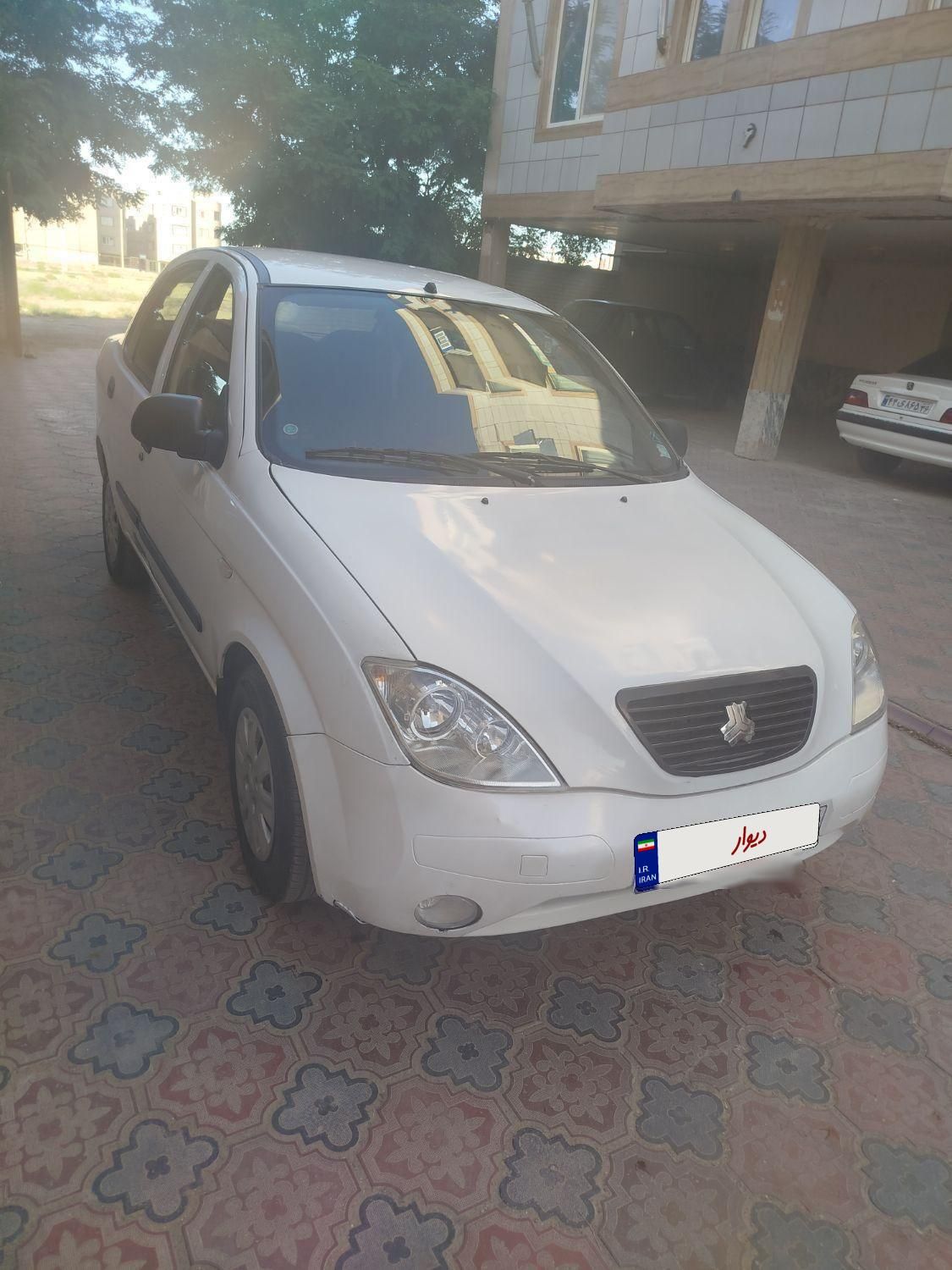 تیبا صندوق دار SX - 1390