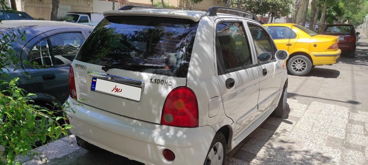 ام وی ام 110 چهار سیلندر دنده ای - 2012