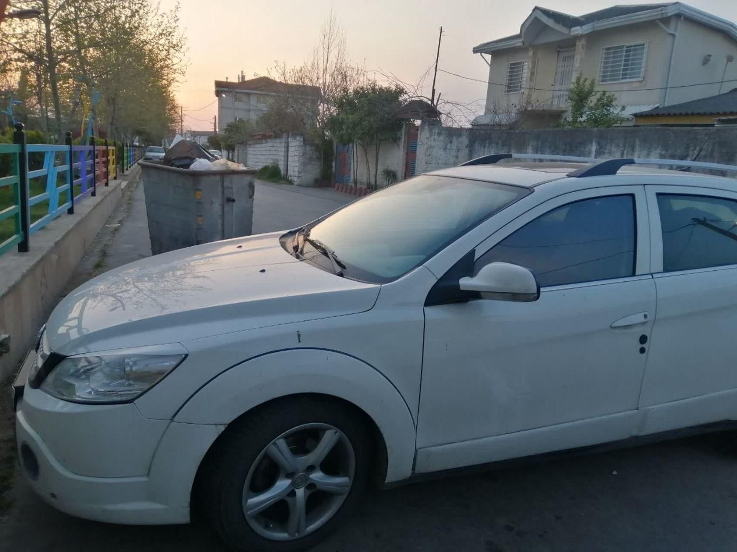 خودرو دانگ فنگ، H30 کراس آگهی ann_18015123