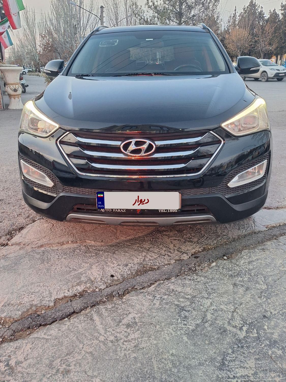 هیوندای سانتافه 4 سیلندر دو دیفرانسیل - 2014