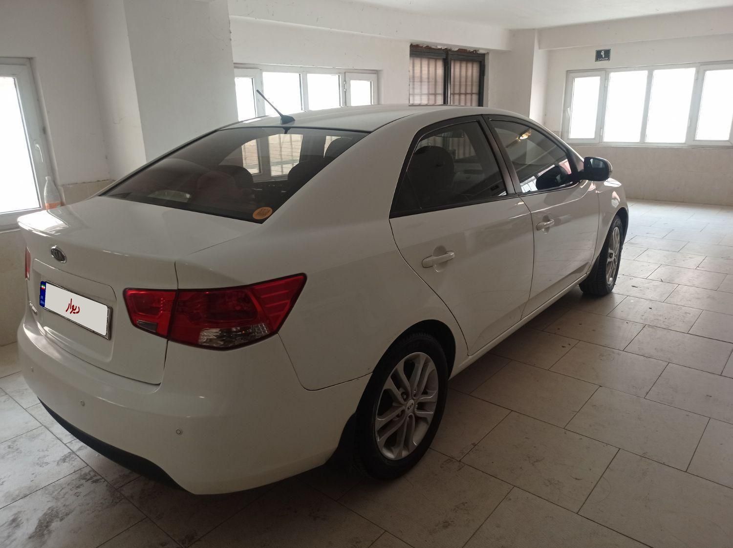 خودرو کیا، سراتو مونتاژ آگهی ann_18015493