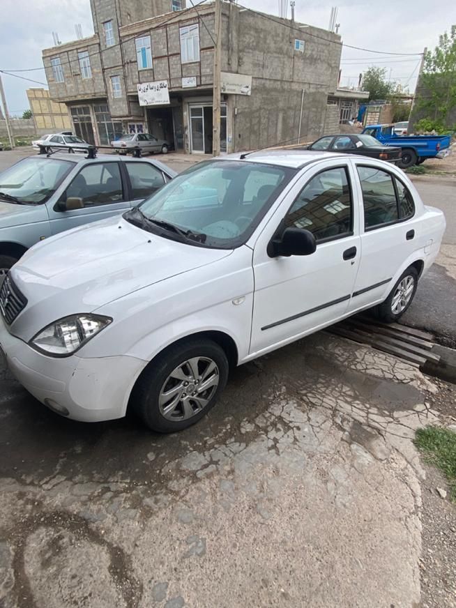 تیبا صندوق دار SX - 1398