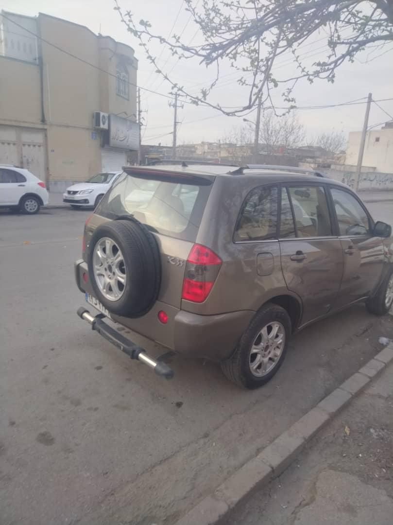 ام وی ام X33 دنده‌ای ساده - 2011