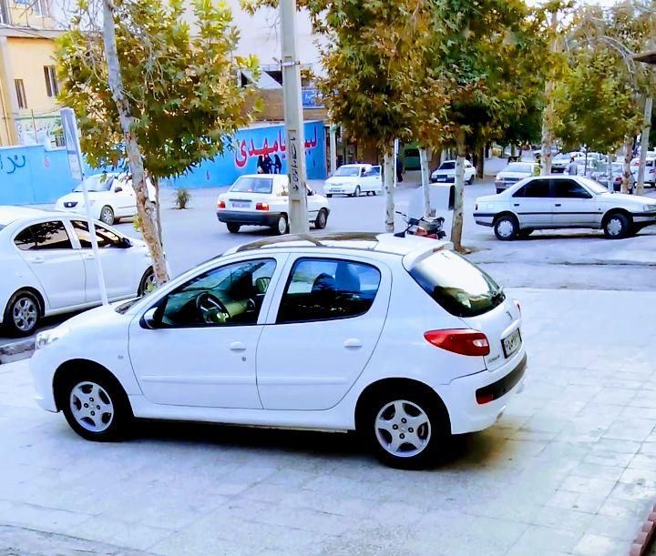 خودرو پژو، 207 آگهی ann_18016039