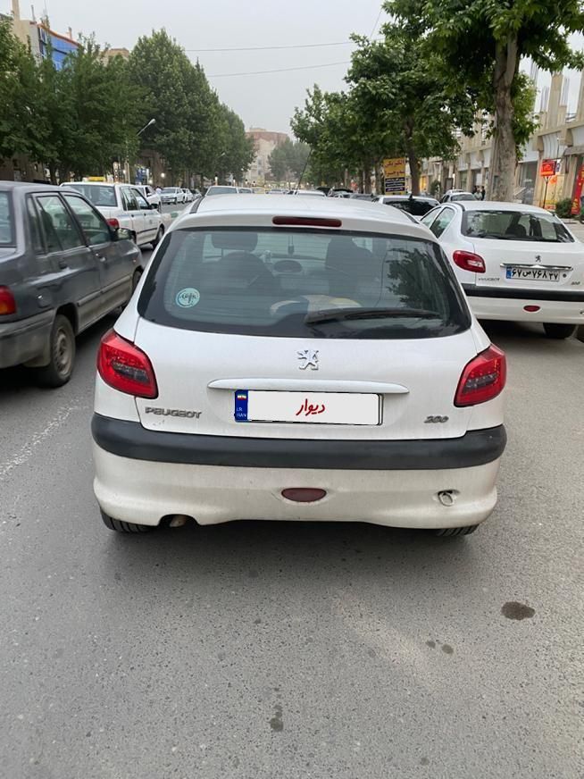 پژو 206 تیپ 2 - 1390