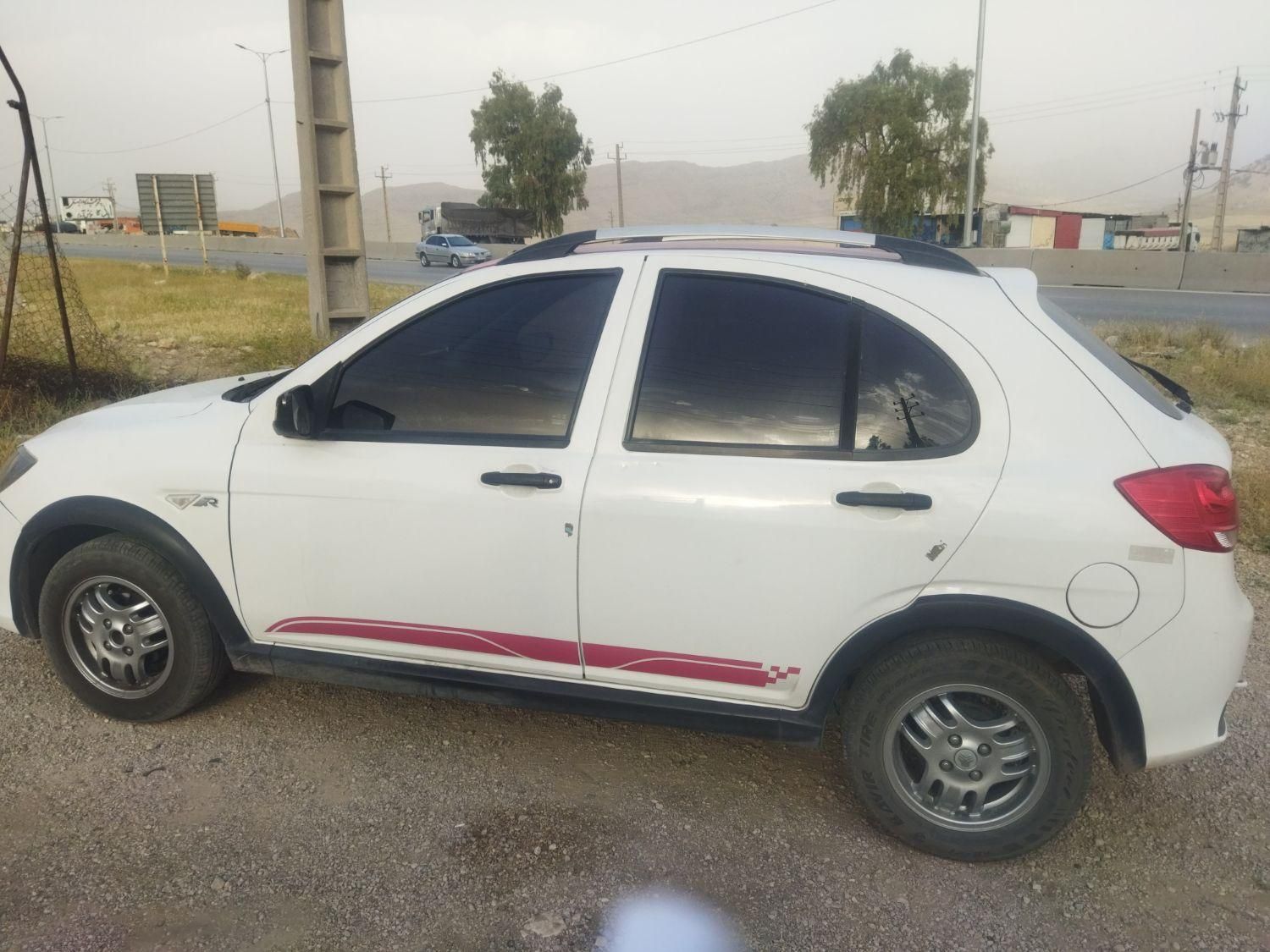 خودرو کوییک، R آگهی ann_18016560