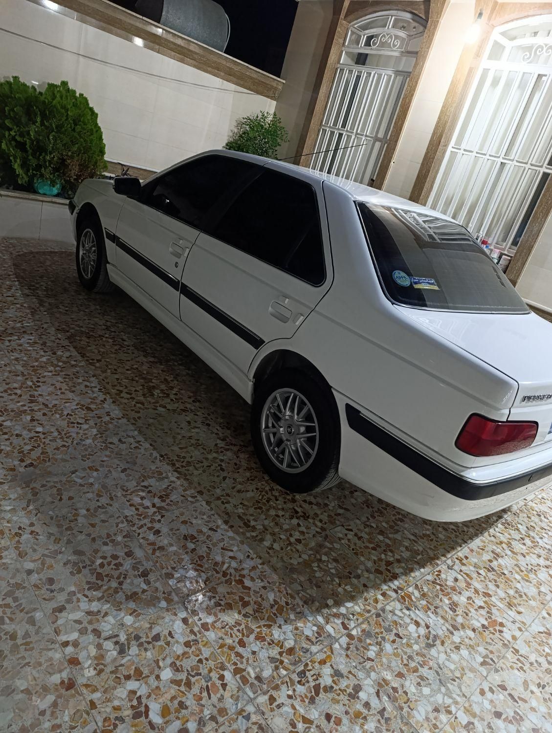 خودرو پژو، پارس آگهی ann_18016634