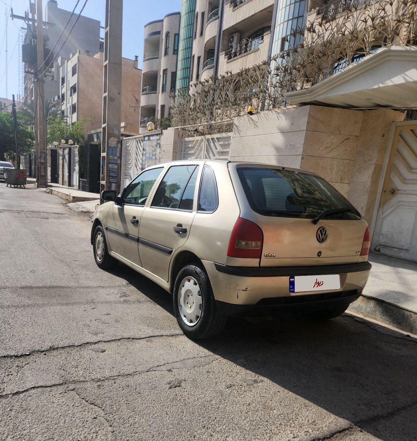 فولکس گل دنده‌ای - 2005