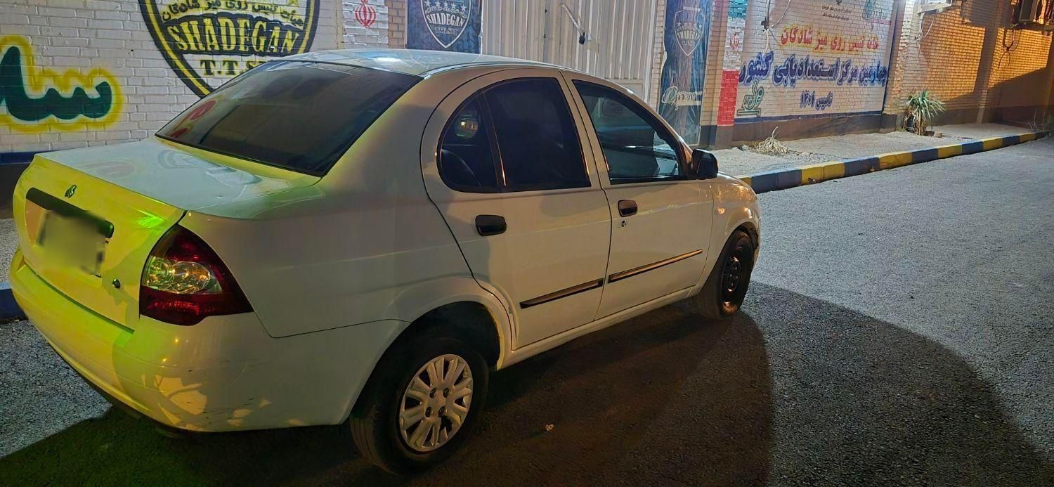 تیبا صندوق دار SX - 1400