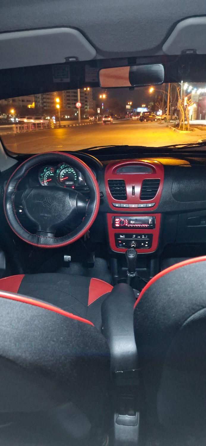کوییک R دنده‌ای - 1398