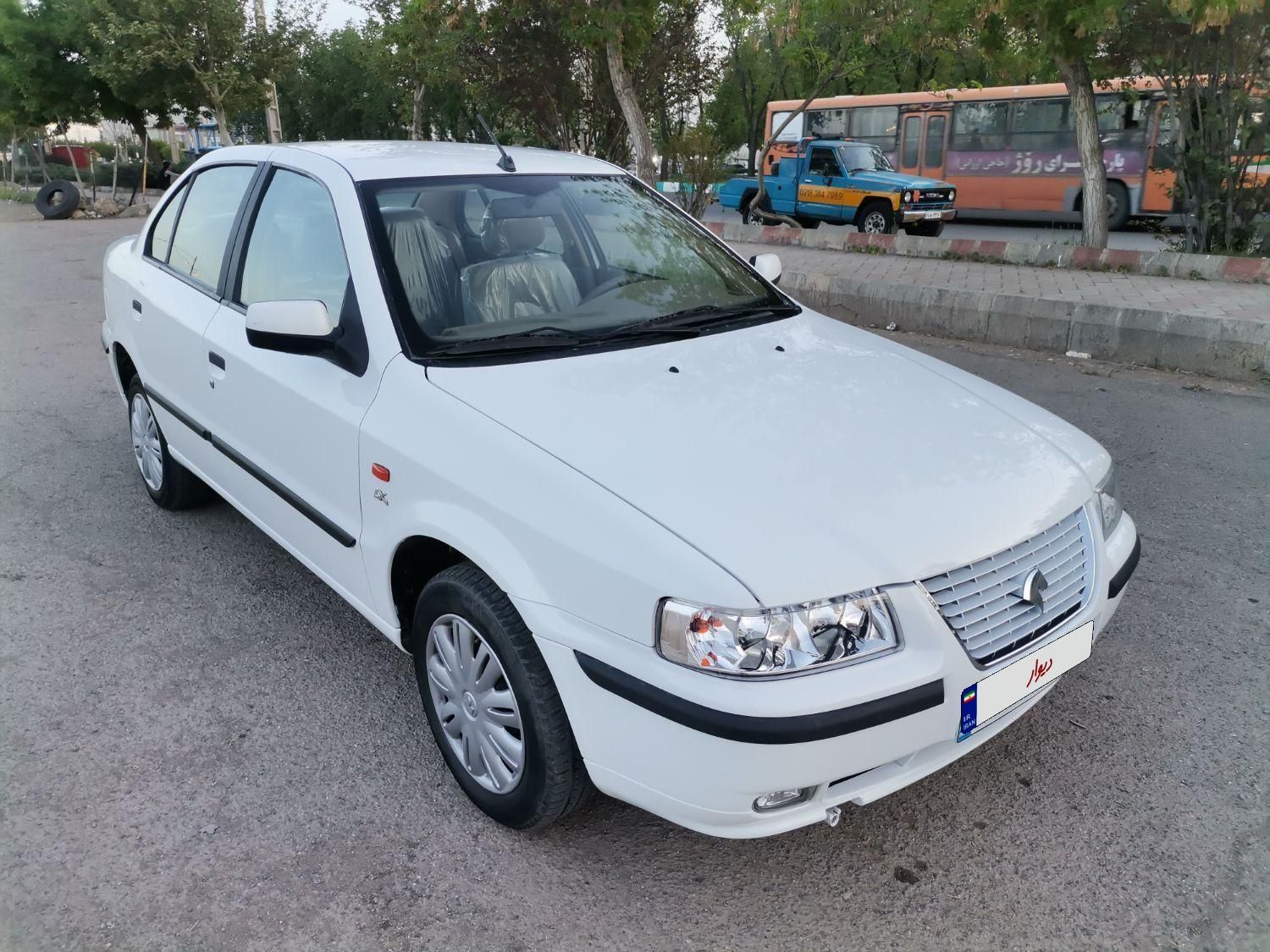 سمند LX XU7 - 1396