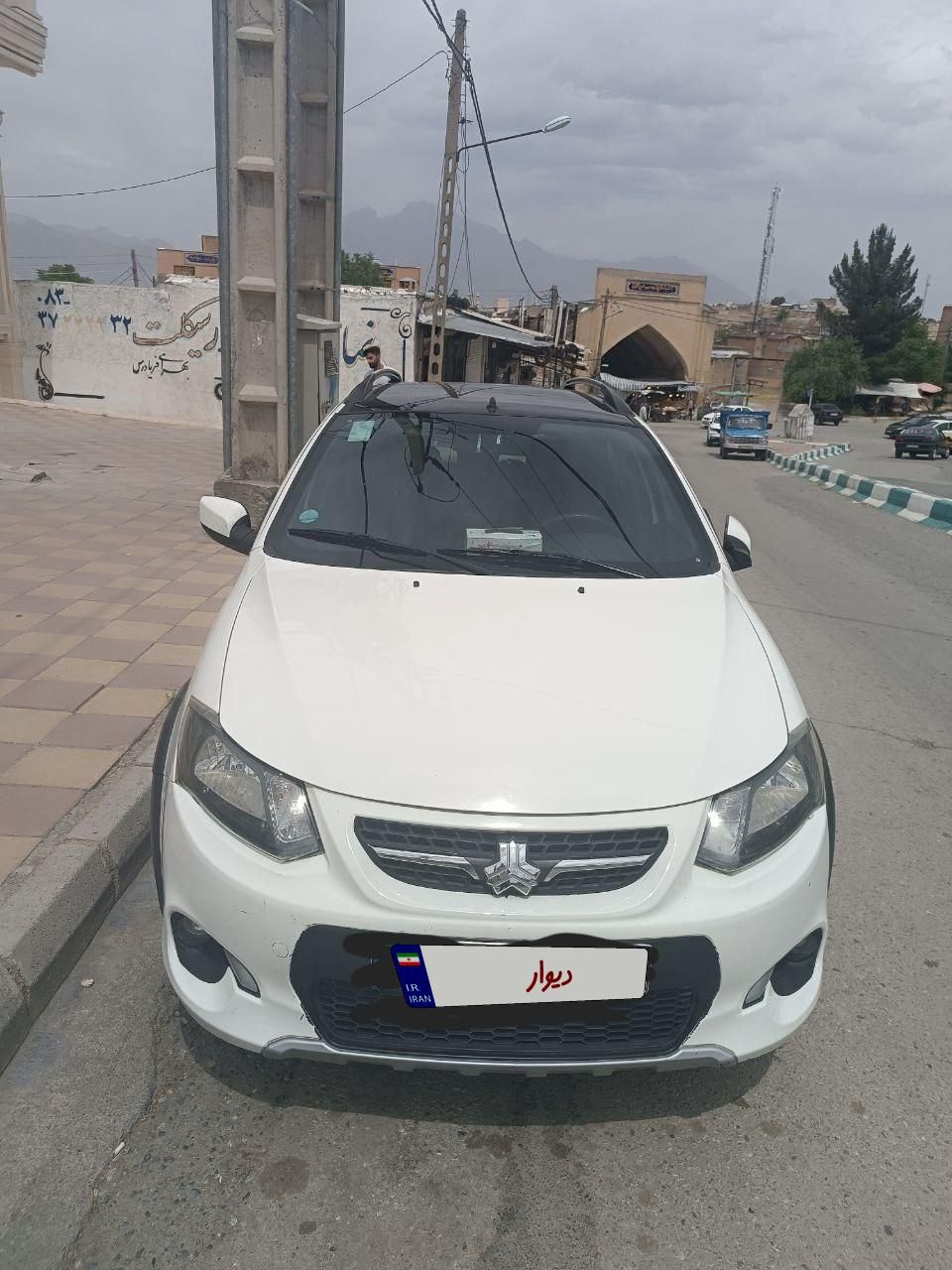 خودرو کوییک، R آگهی ann_18017874