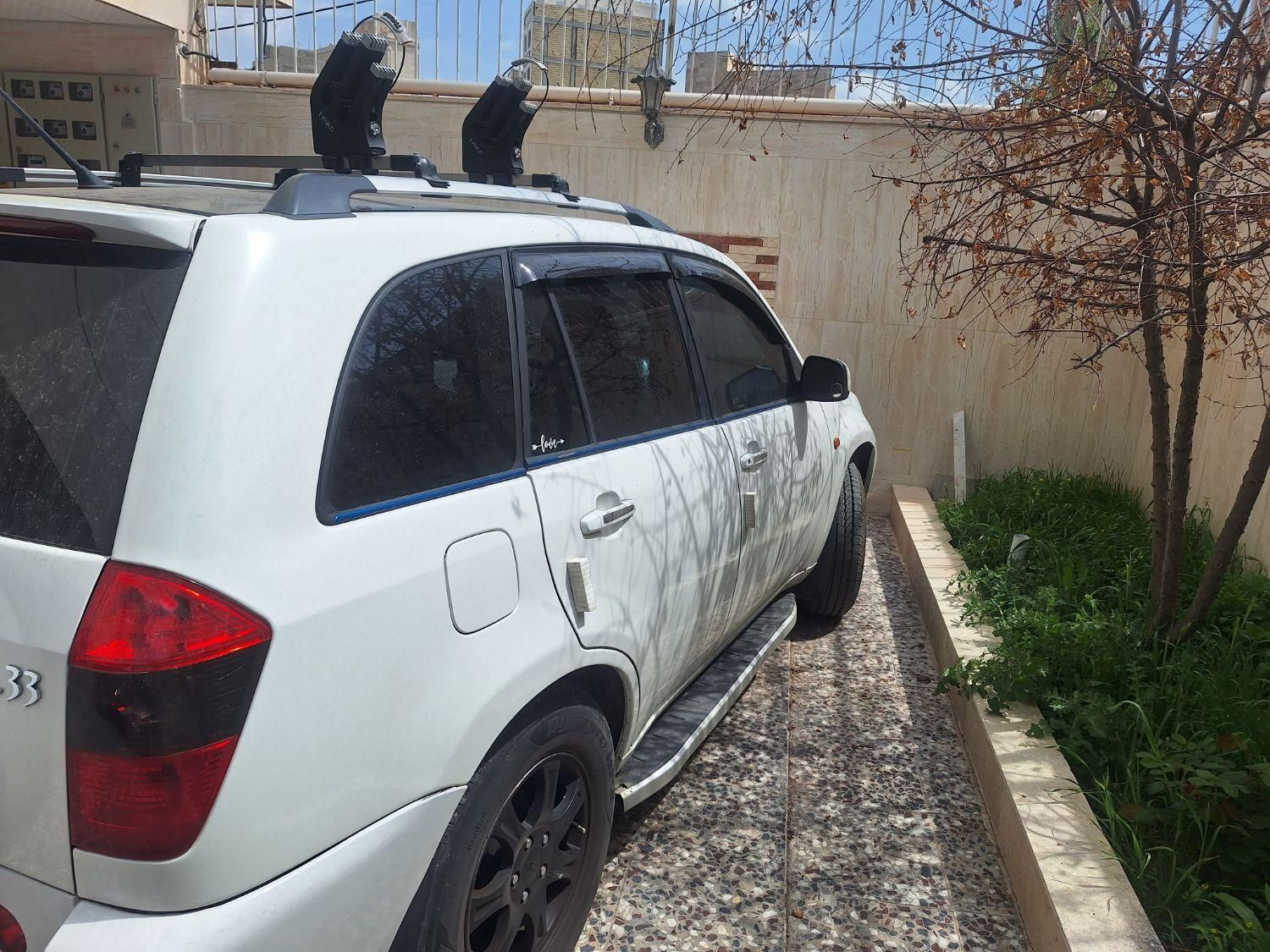 خودرو ام وی ام، X33 آگهی ann_18017983