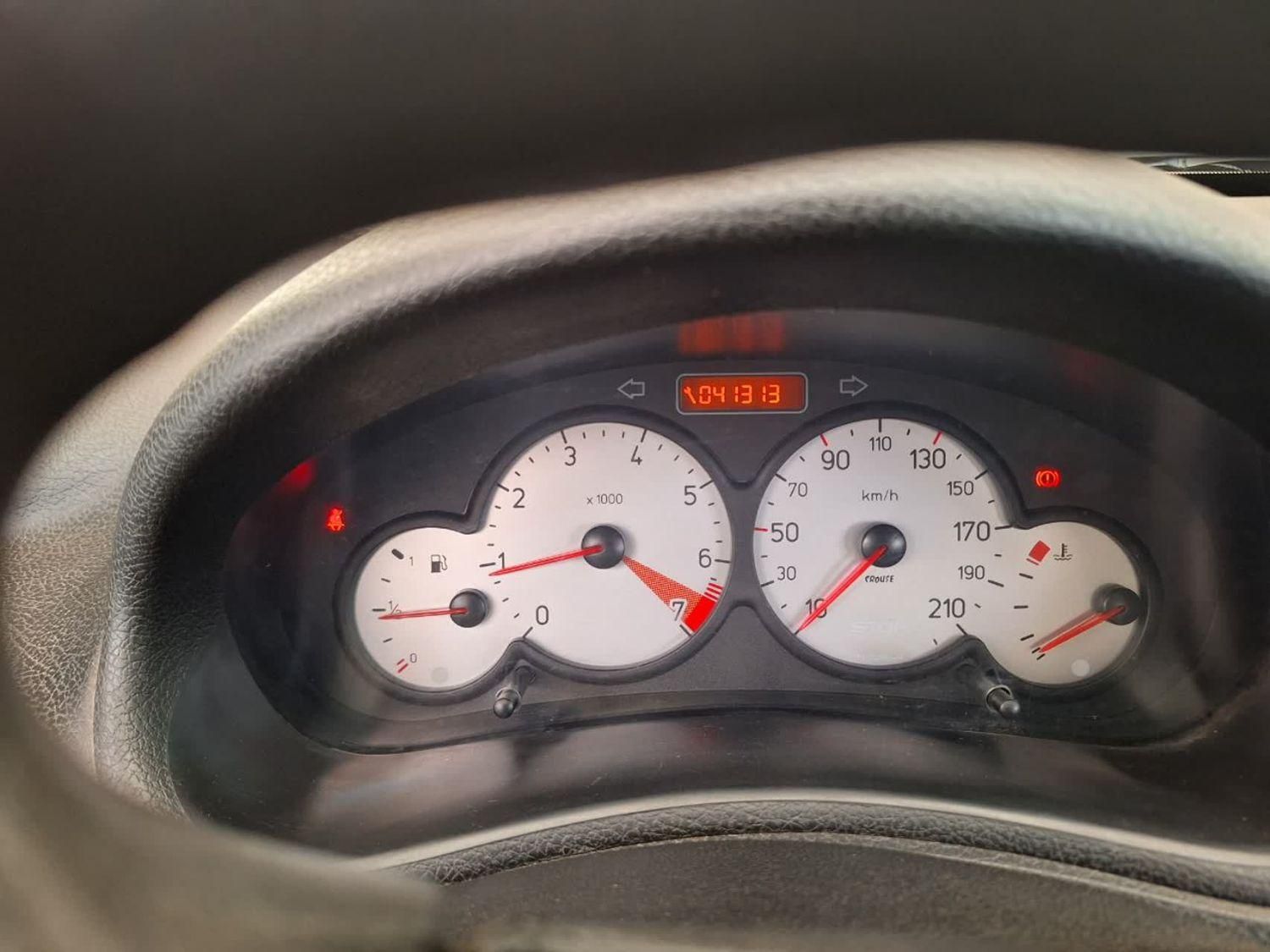 پژو 206 SD v8 - 1400