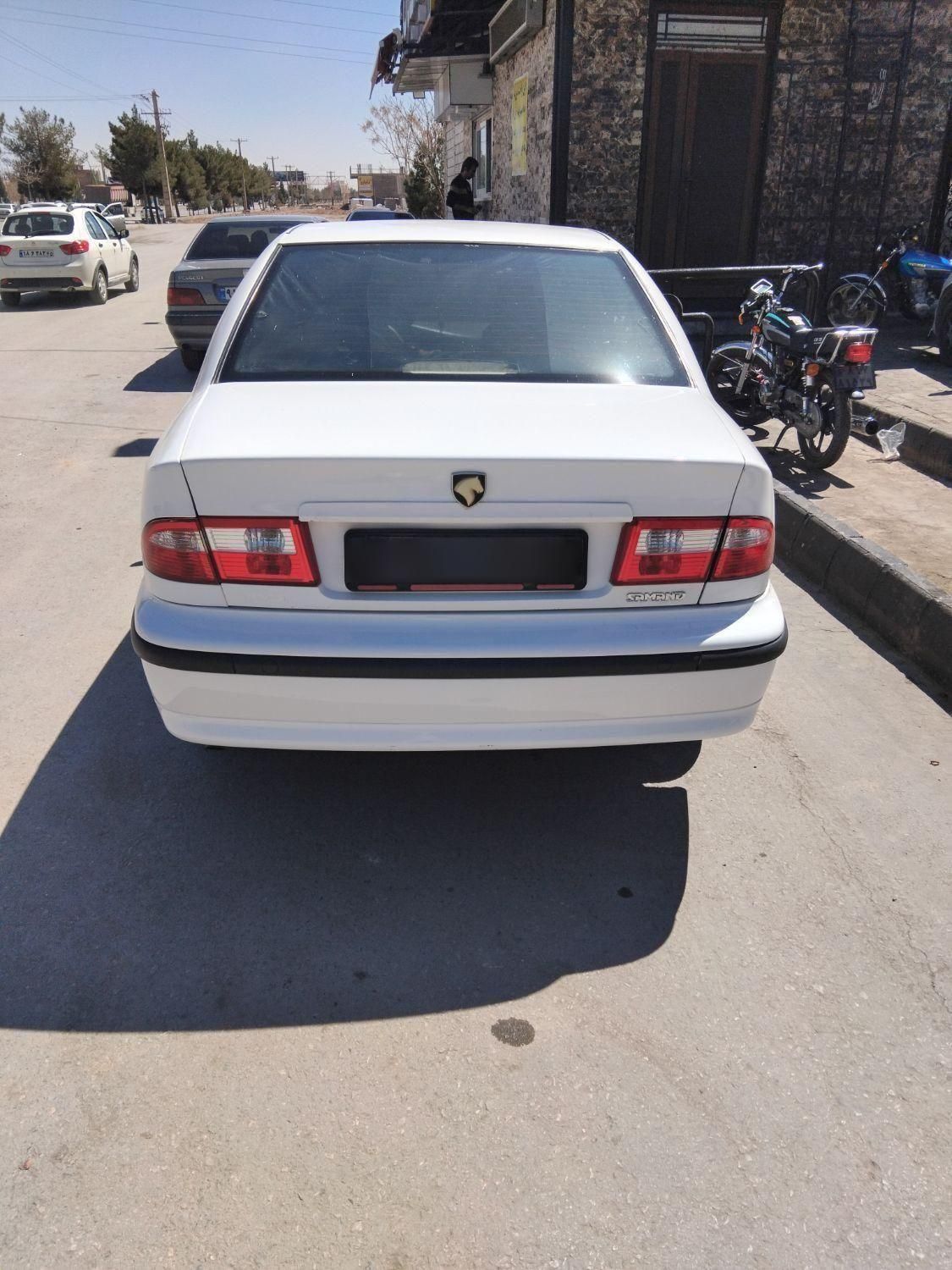 سمند LX XU7 - 1395