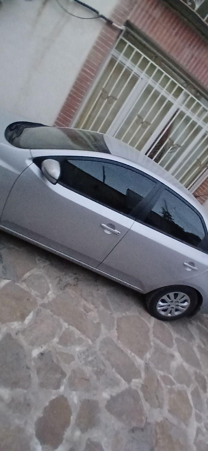 کیا سراتو مونتاژ 1600دنده ای - 2016