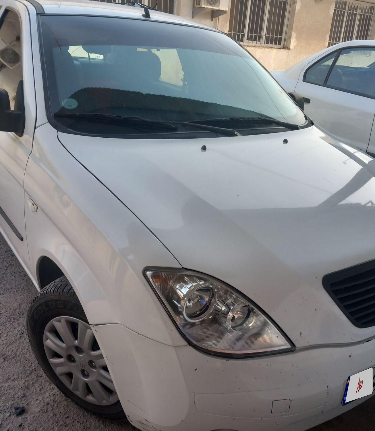 تیبا صندوق دار SX - 1401