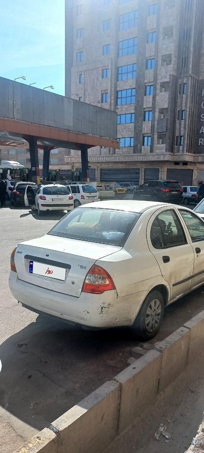 تیبا صندوق دار SX - 1395