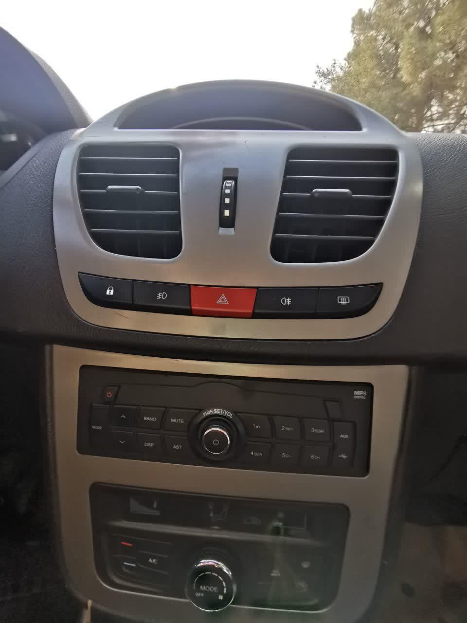 کوییک R دنده‌ای - 1400