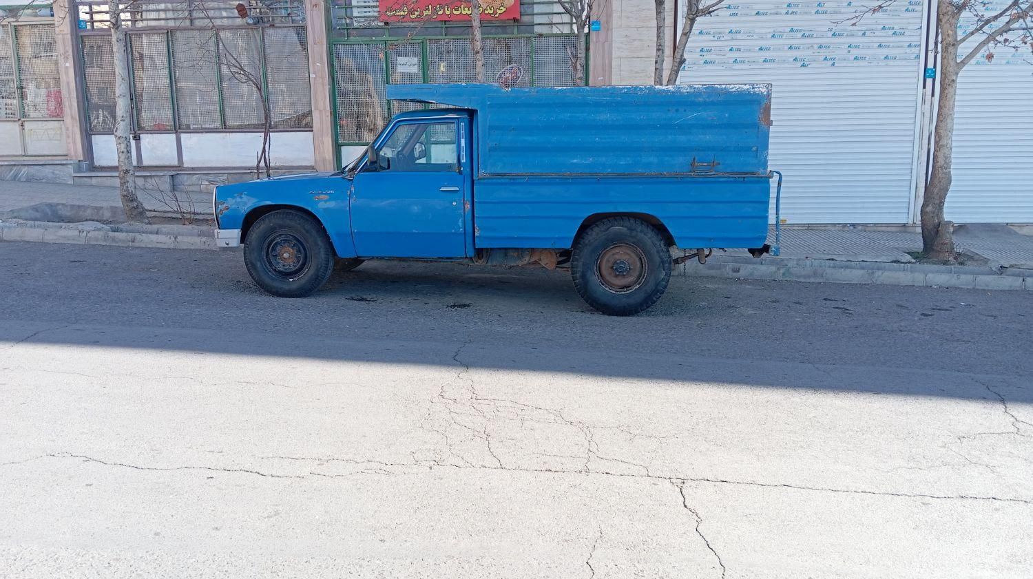 نیسان پاترول دو درب دنده‌ای - 2002