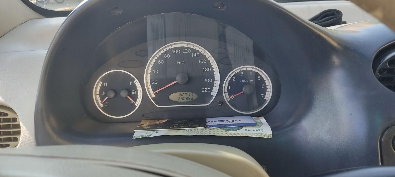 ام وی ام 110 چهار سیلندر دنده ای - 2011