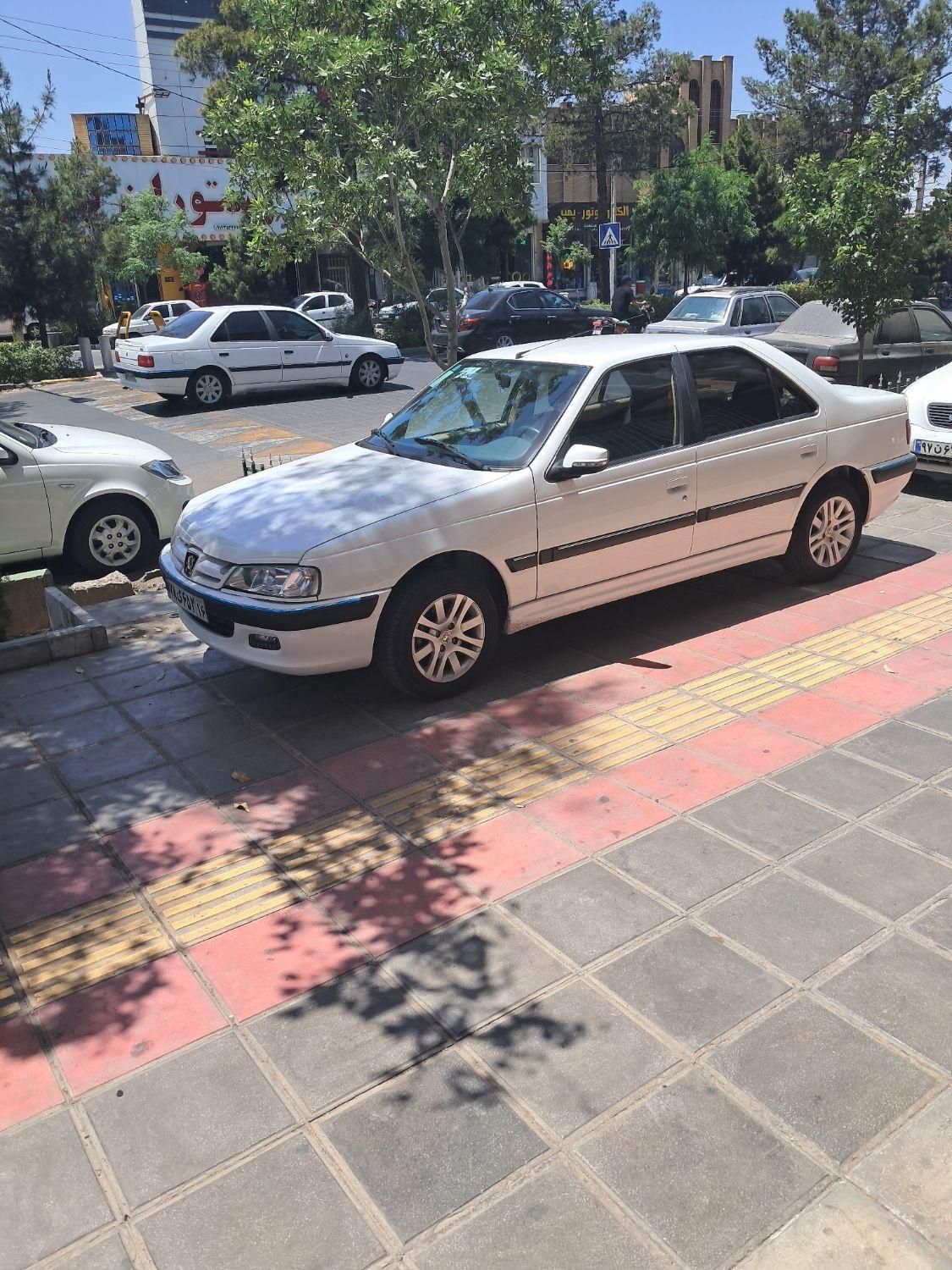 خودرو پژو، پارس آگهی ann_18019130