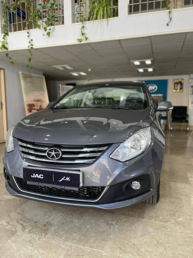 جک J4 اتوماتیک - 2025