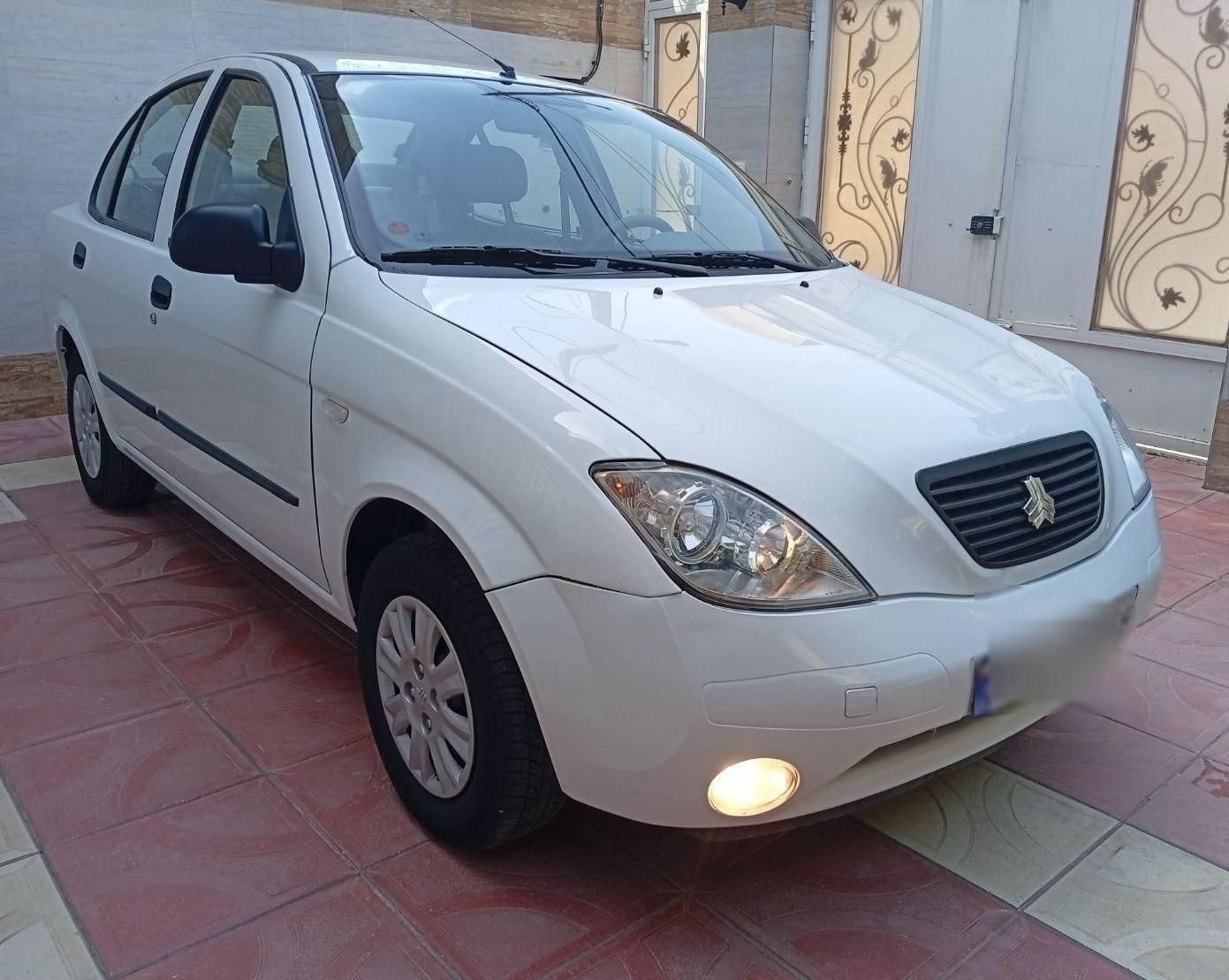 تیبا صندوق دار SX - 1399