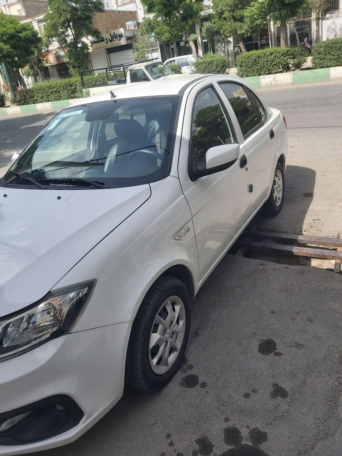 ساینا S دنده ای بنزینی - 1402
