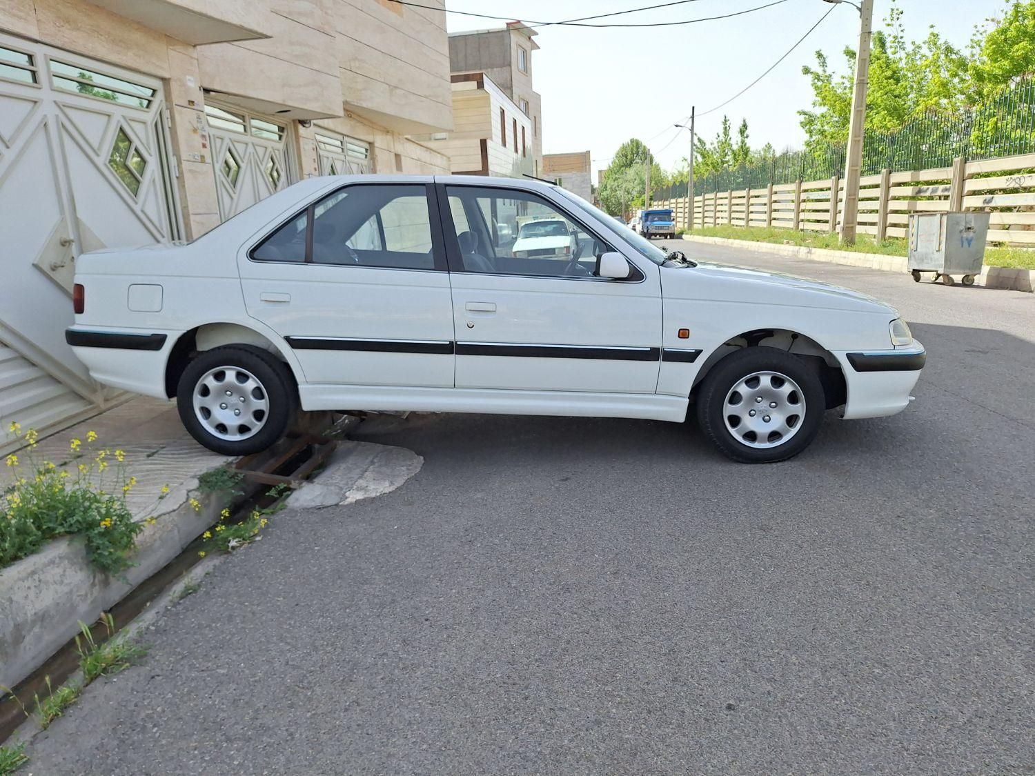 پژو پارس XU7ساده - 1386