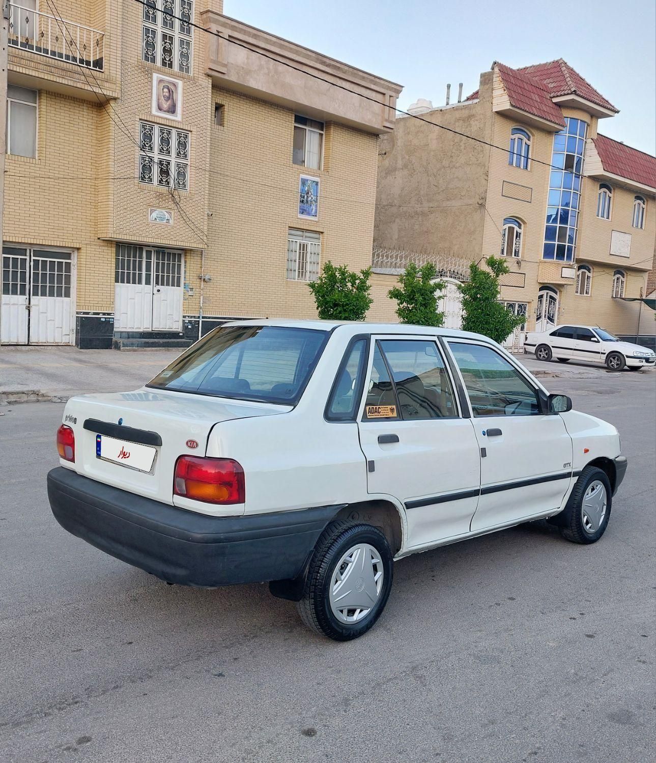 پراید صبا دنده‌ای - 1382