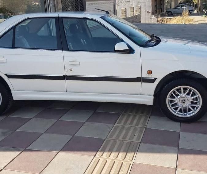پژو پارس سال - 1390