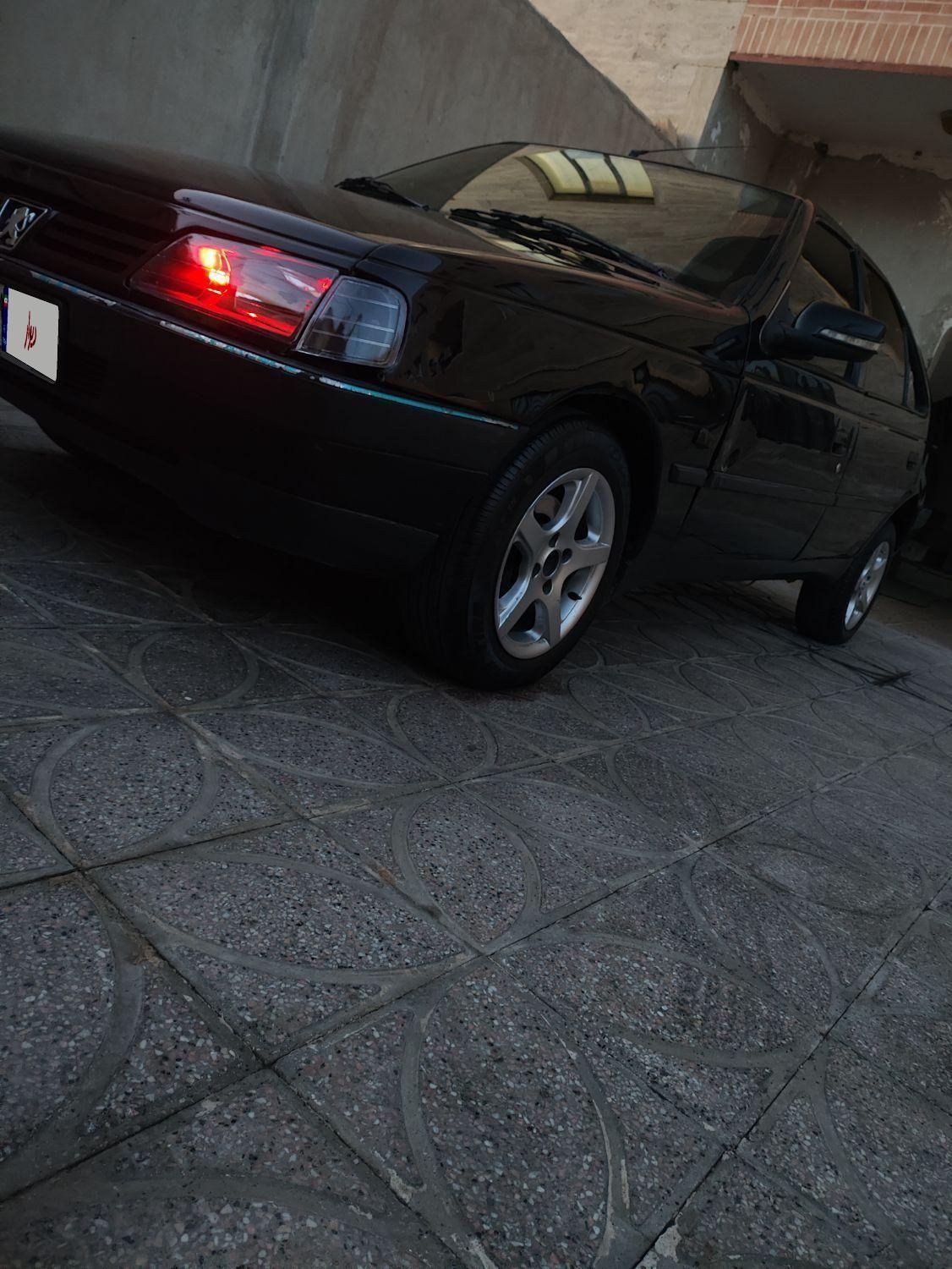 پژو 405 GLX - 1383
