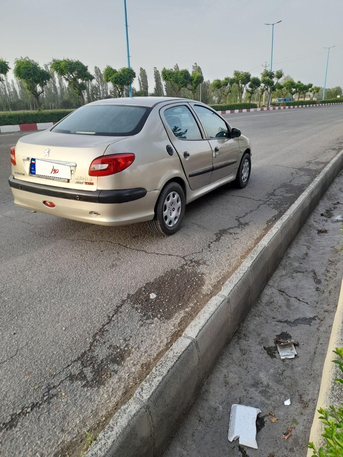 پژو 206 تیپ 5 - 1385