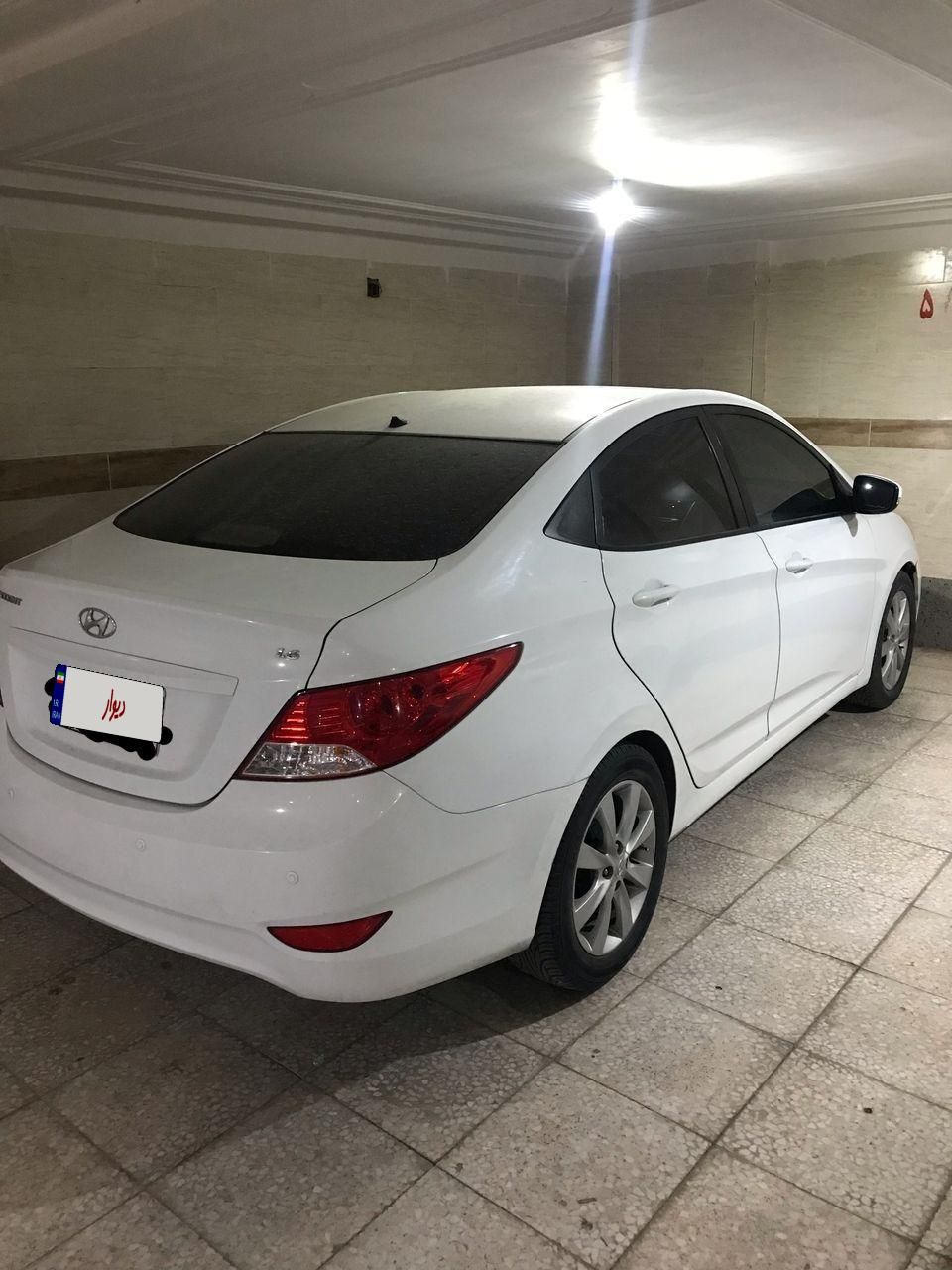 هیوندای اکسنت 1.6 لیتر ساده - 2015