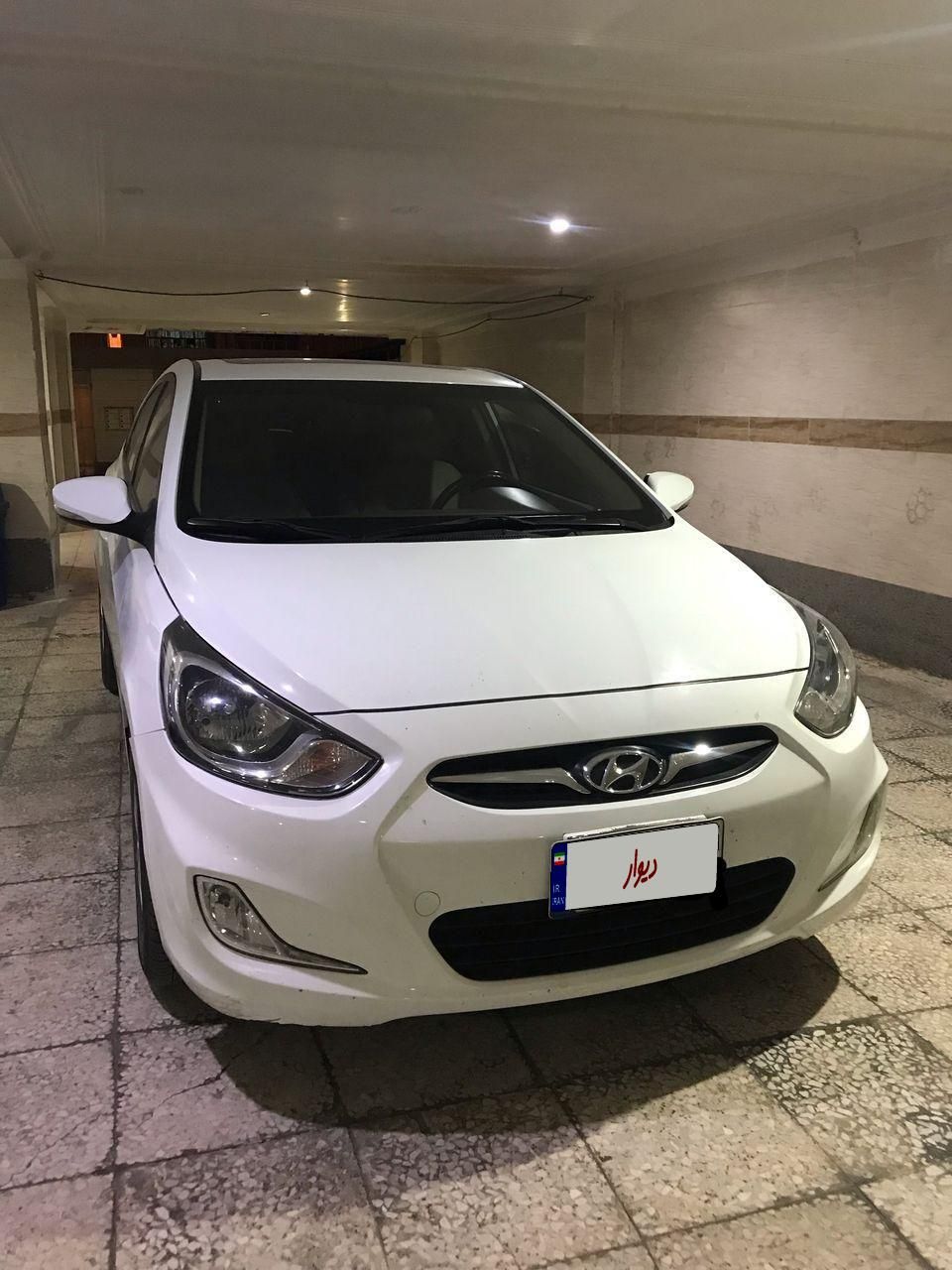 هیوندای اکسنت 1.6 لیتر ساده - 2015